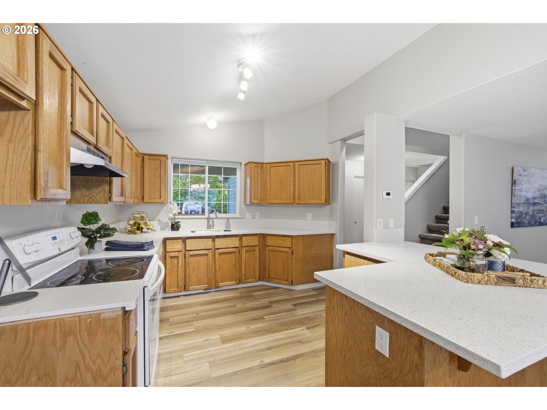 18974 Southwest Christopher Drive Beaverton, OR 97003 - Photo 13 of 30 Kitchen