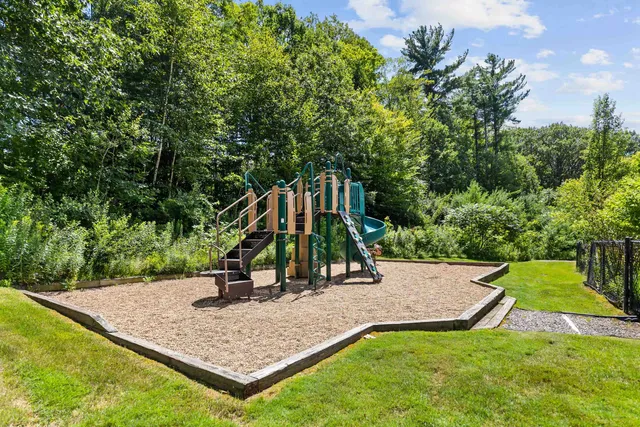 $1,150,000 | 23 Deadreckoning Point, Laconia, NH 03246