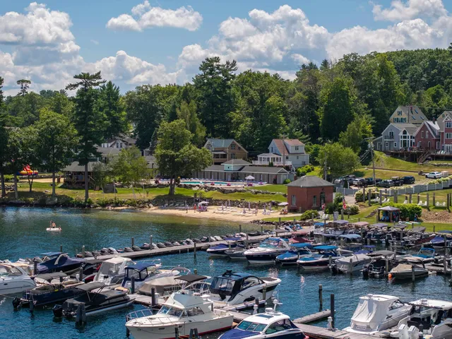 $1,150,000 | 23 Deadreckoning Point, Laconia, NH 03246