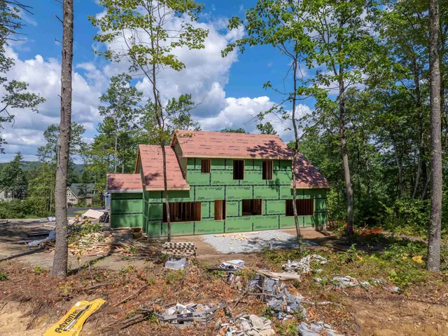 $1,150,000 | 23 Deadreckoning Point, Laconia, NH 03246