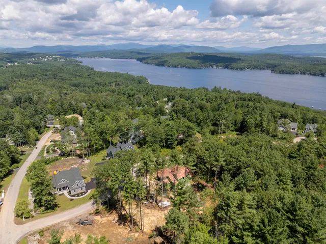 $1,150,000 | 23 Deadreckoning Point, Laconia, NH 03246