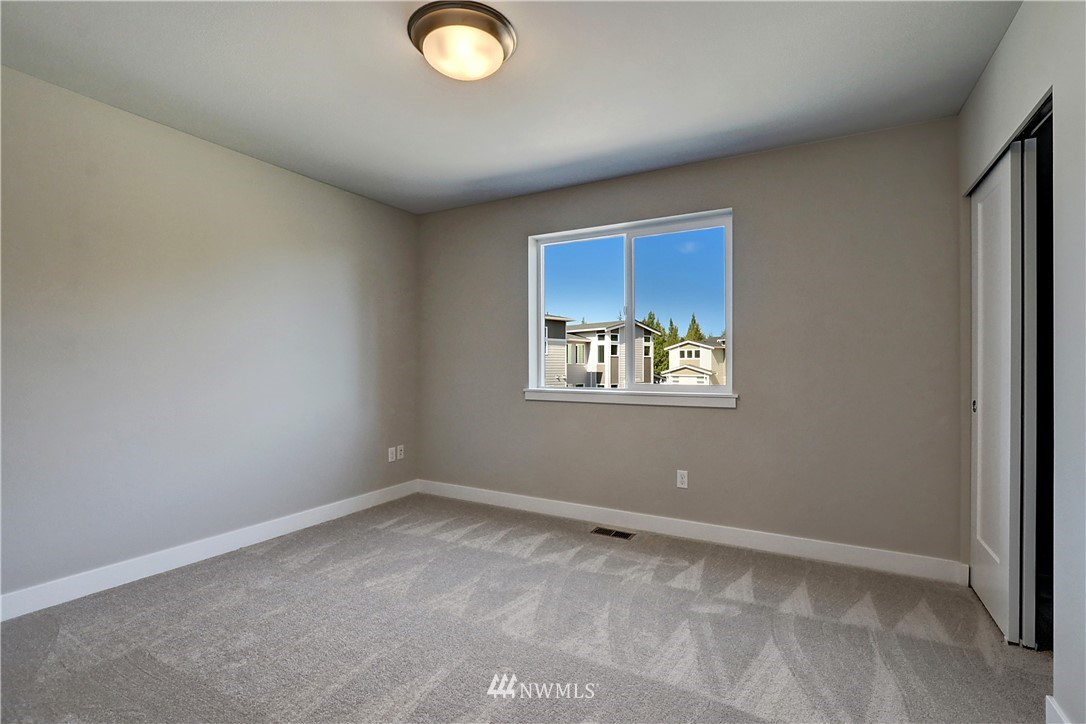 23430 26th Avenue Southeast Bothell, WA 98021 - Photo 15 of 21