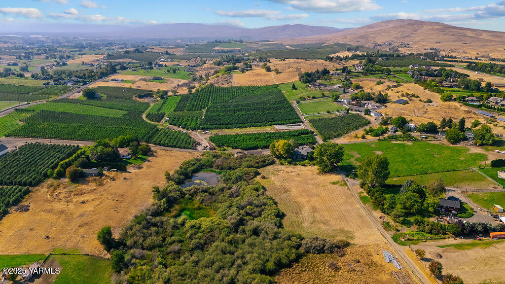 Nka North Wickersham Road Yakima, WA 98908 - Photo 7 of 15 NKANWickershamRd-6