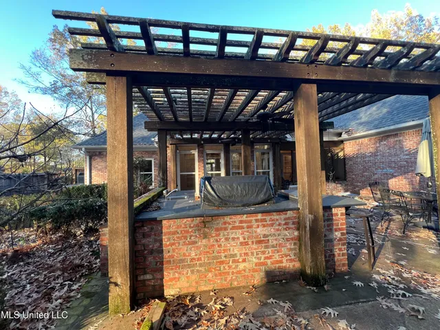 $550,000 | 113 Reserve Crossing, Madison, MS 39110