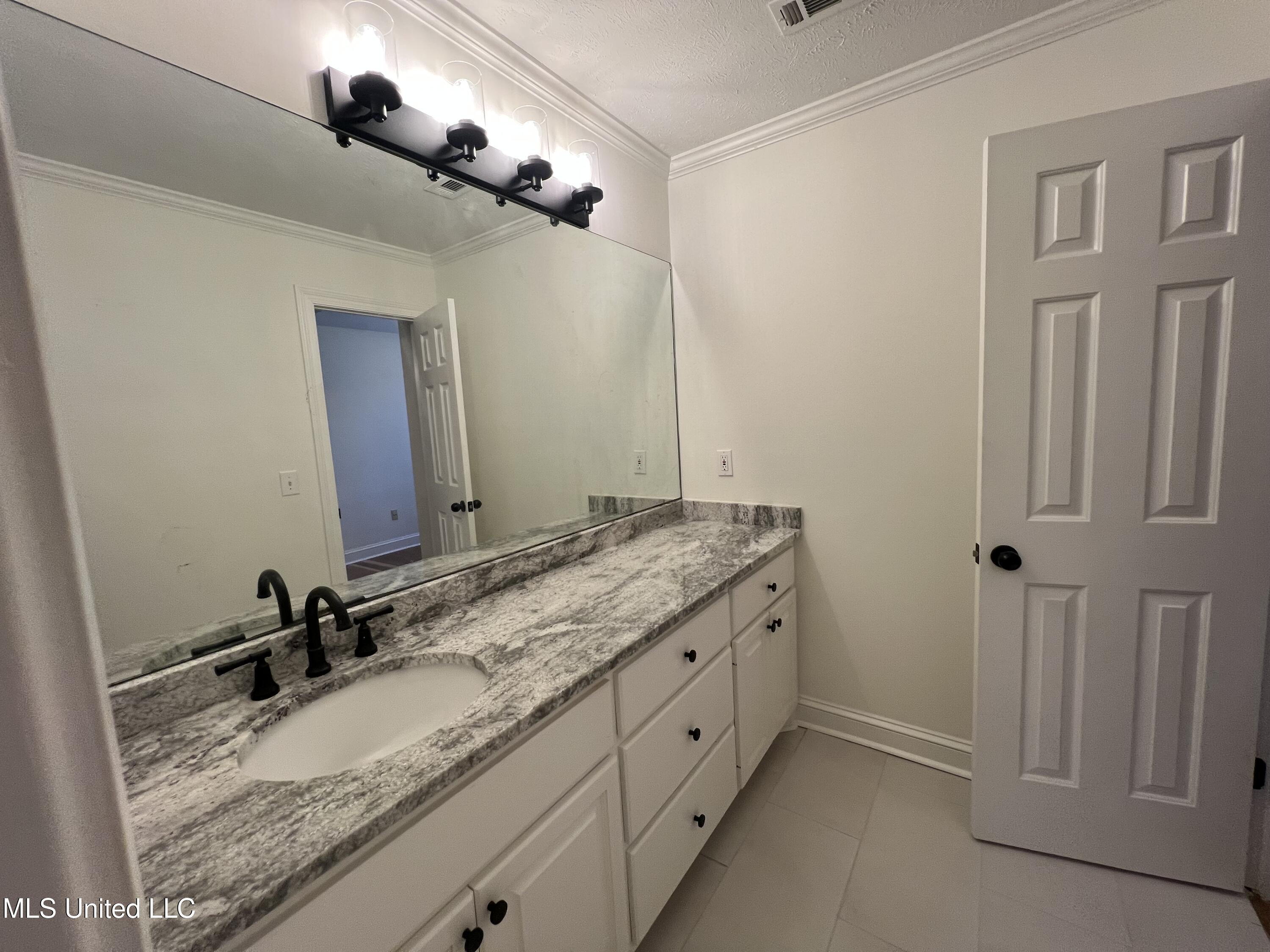 113 Reserve Crossing Madison, MS 39110 - Photo 94 of 116 IMG_6584