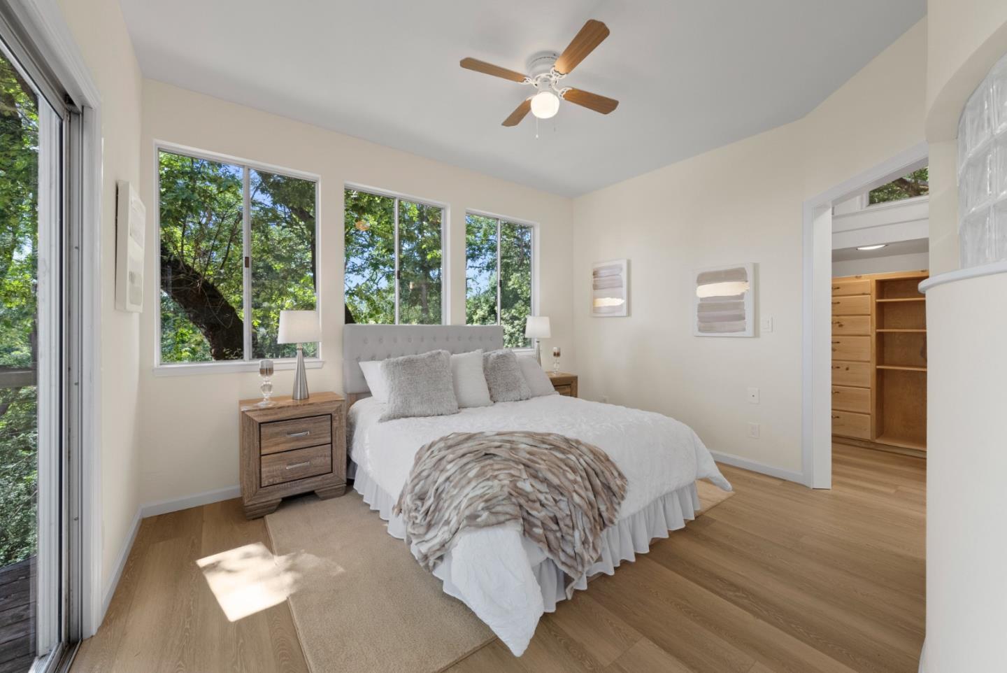 21100 Summit Road Los Gatos, CA 95033 - Photo 17 of 37 Gallery Image 17
