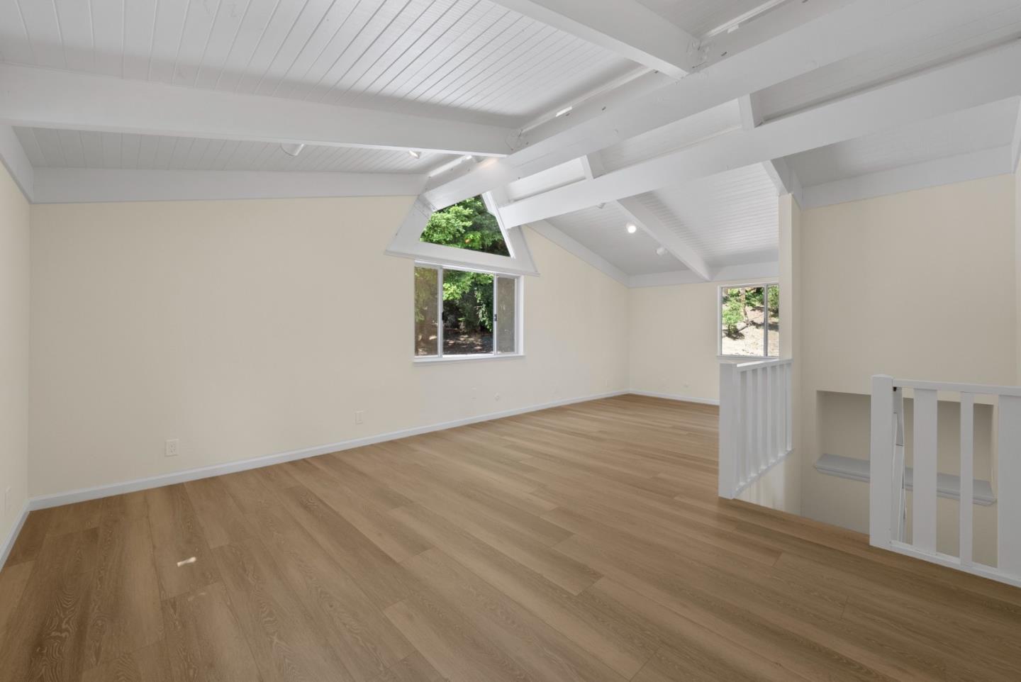 21100 Summit Road Los Gatos, CA 95033 - Photo 26 of 37 Gallery Image 26