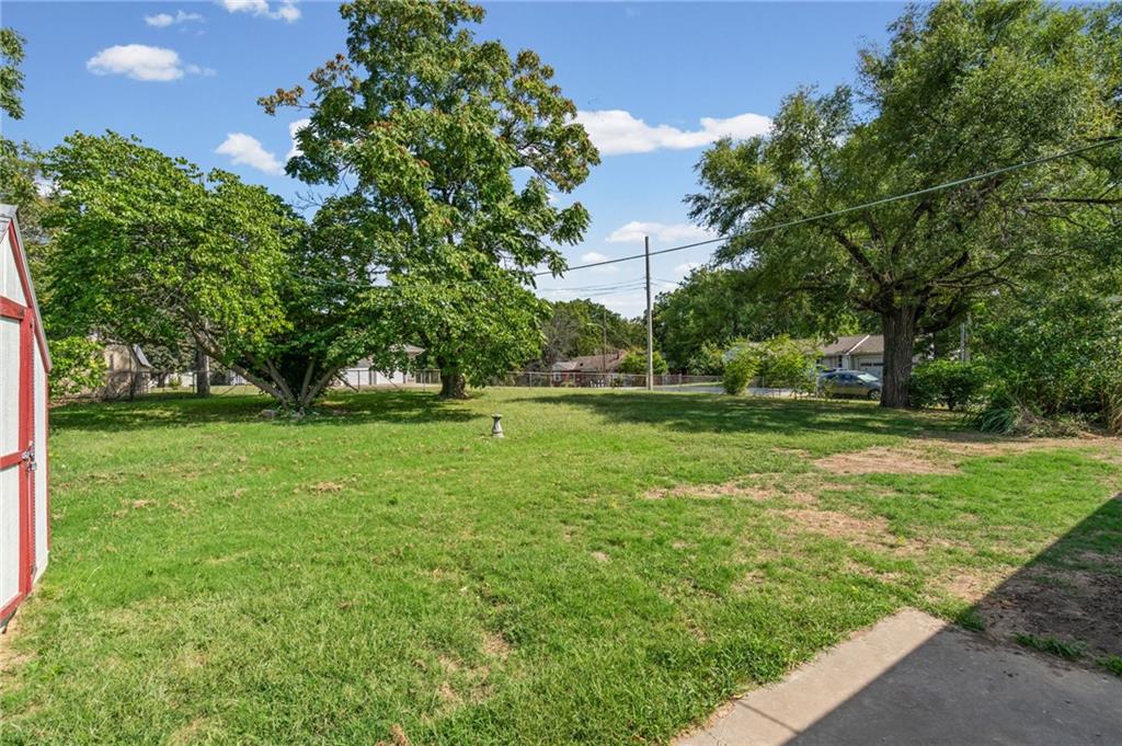 6333 Blue Ridge Raytown, MO 64133 - Photo 2 of 34 Gallery Image 2