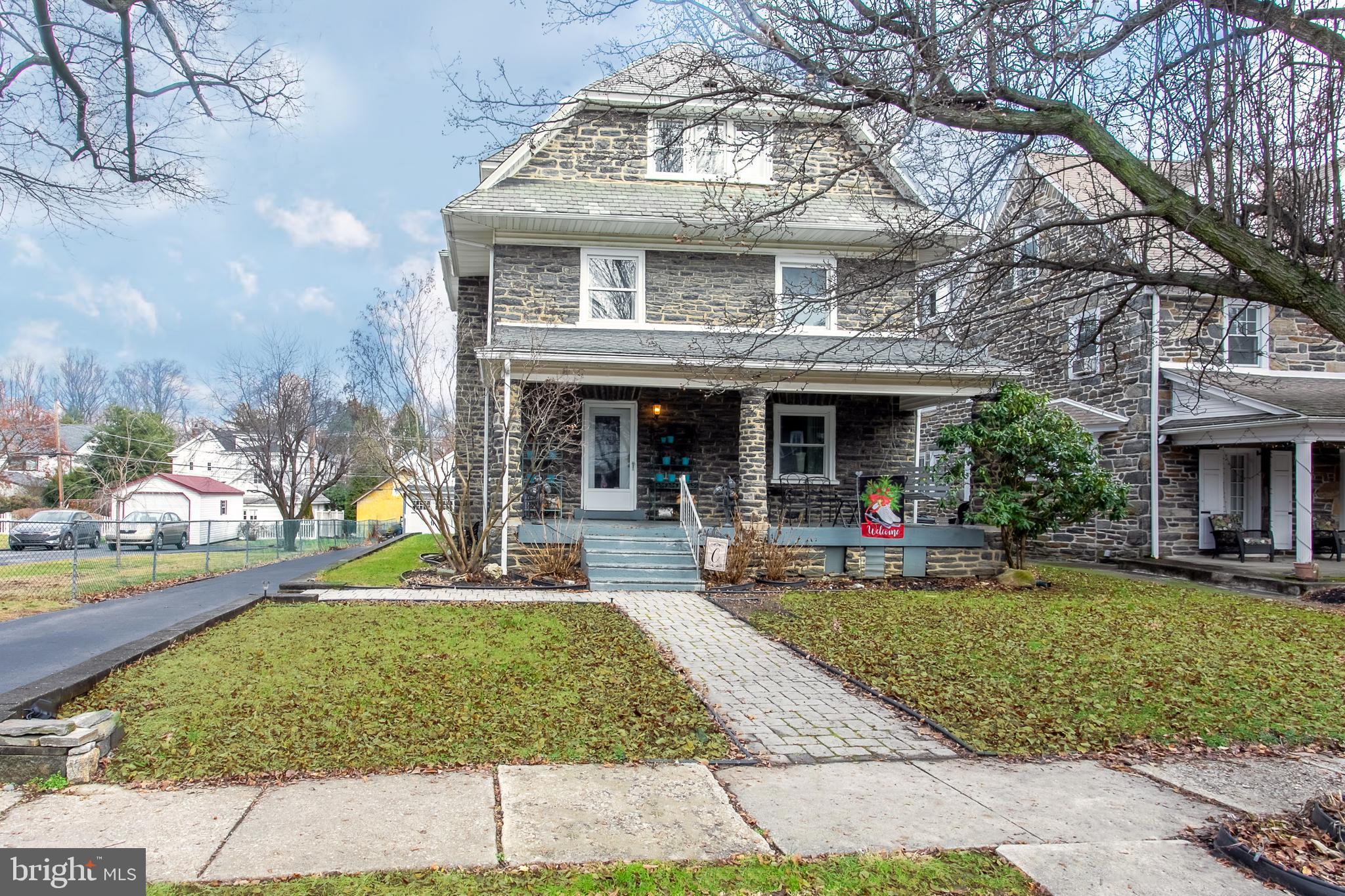 305 Davis Road Havertown, PA 19083 - Photo 1 of 20