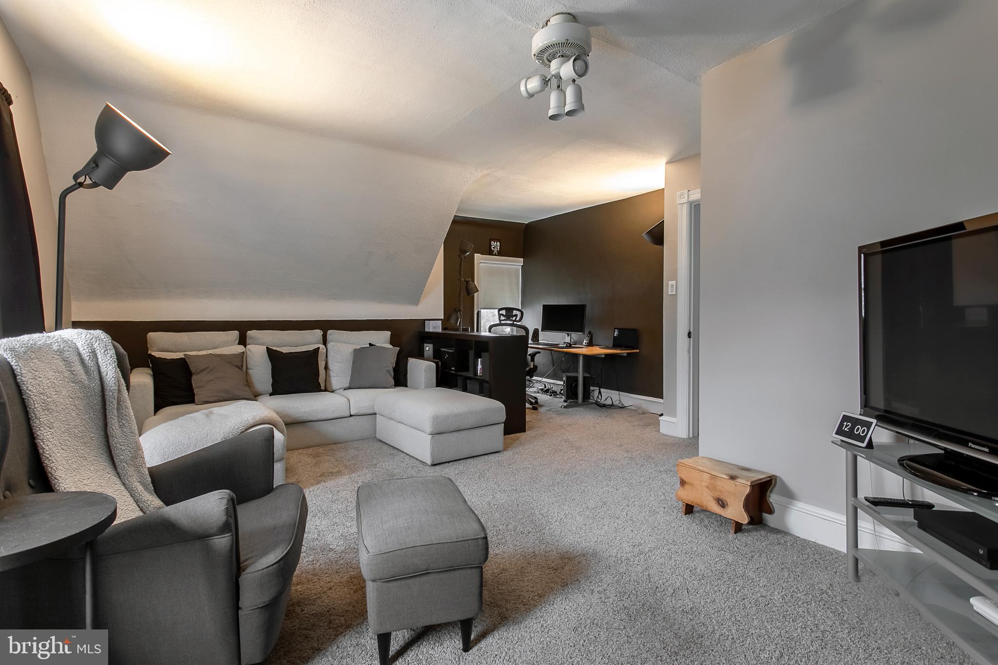 305 Davis Road Havertown, PA 19083 - Photo 16 of 20