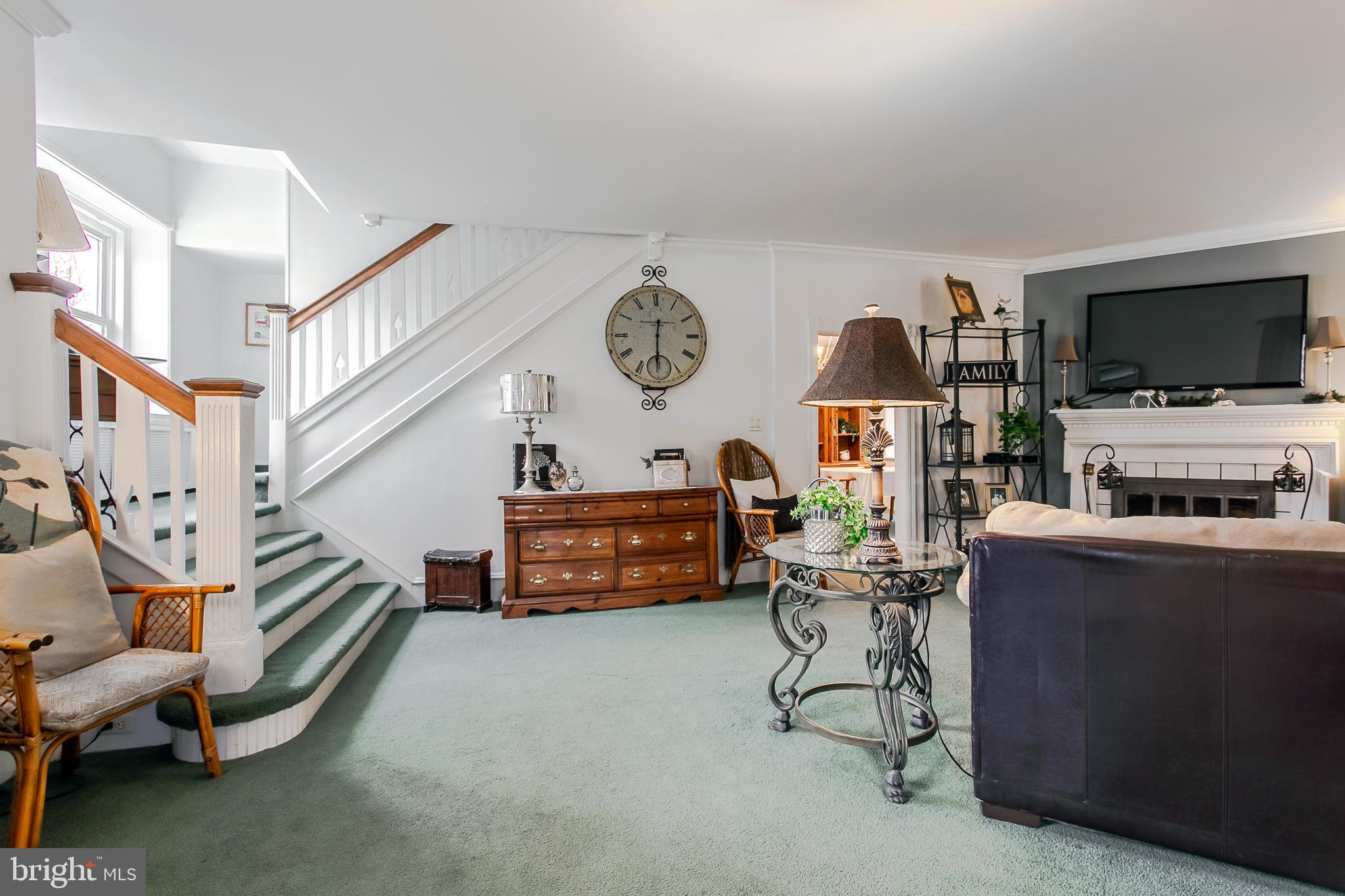 305 Davis Road Havertown, PA 19083 - Photo 5 of 20