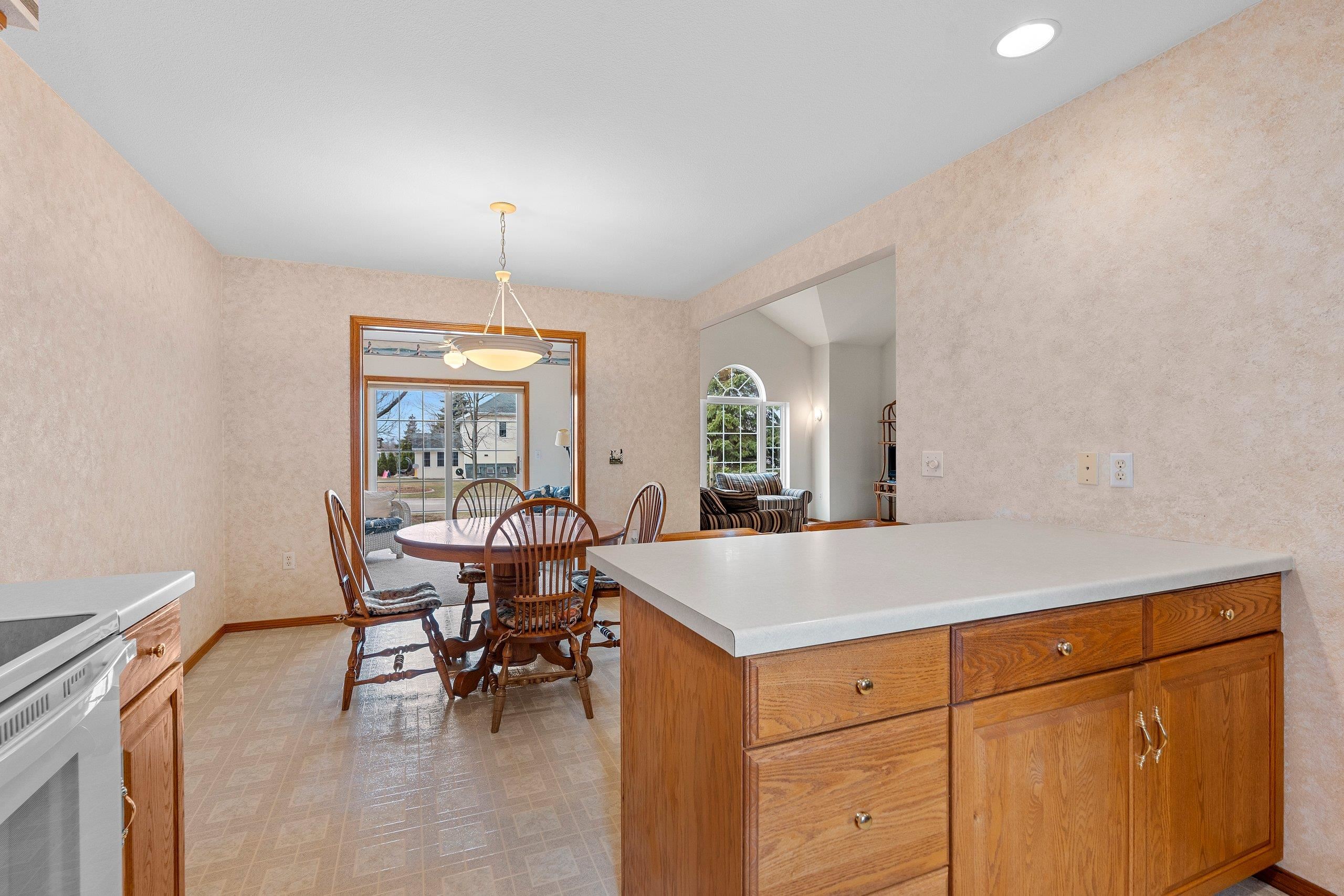 3213 North Mistwood Lane, Unit 13 Appleton, WI 54914 - Photo 18 of 48