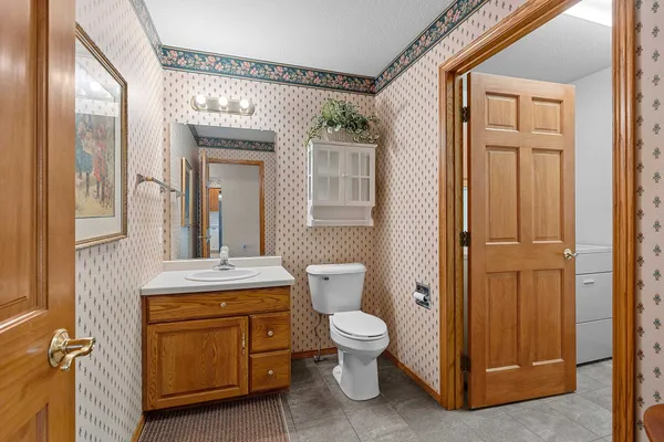 $310,000 | 3213 North Mistwood Lane, Unit 13, Appleton, WI 54914