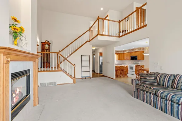 $310,000 | 3213 North Mistwood Lane, Unit 13, Appleton, WI 54914