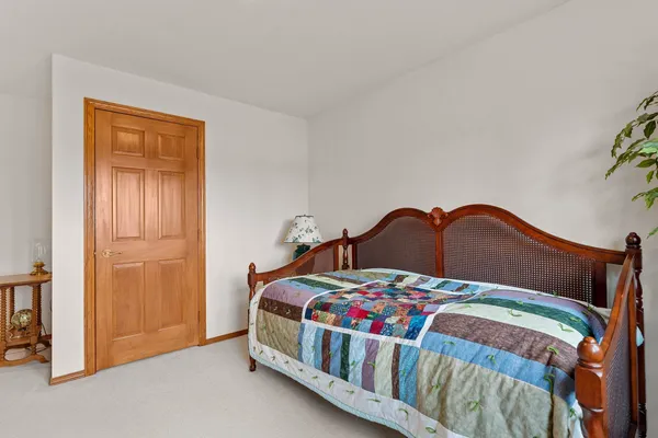 $310,000 | 3213 North Mistwood Lane, Unit 13, Appleton, WI 54914