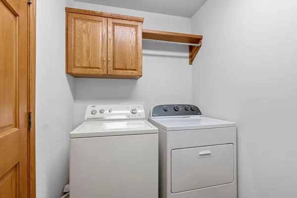 $310,000 | 3213 North Mistwood Lane, Unit 13, Appleton, WI 54914