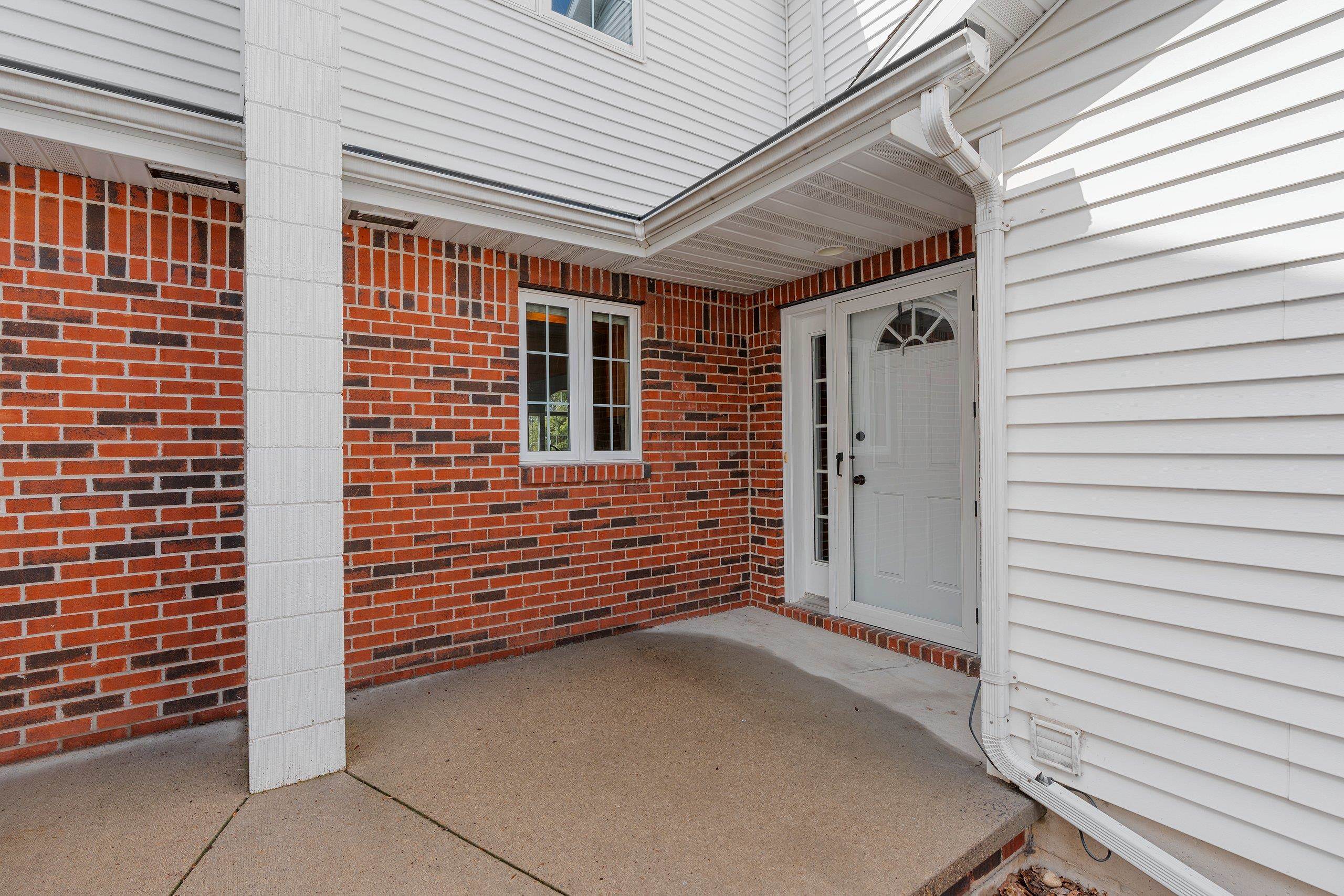 3213 North Mistwood Lane, Unit 13 Appleton, WI 54914 - Photo 4 of 48