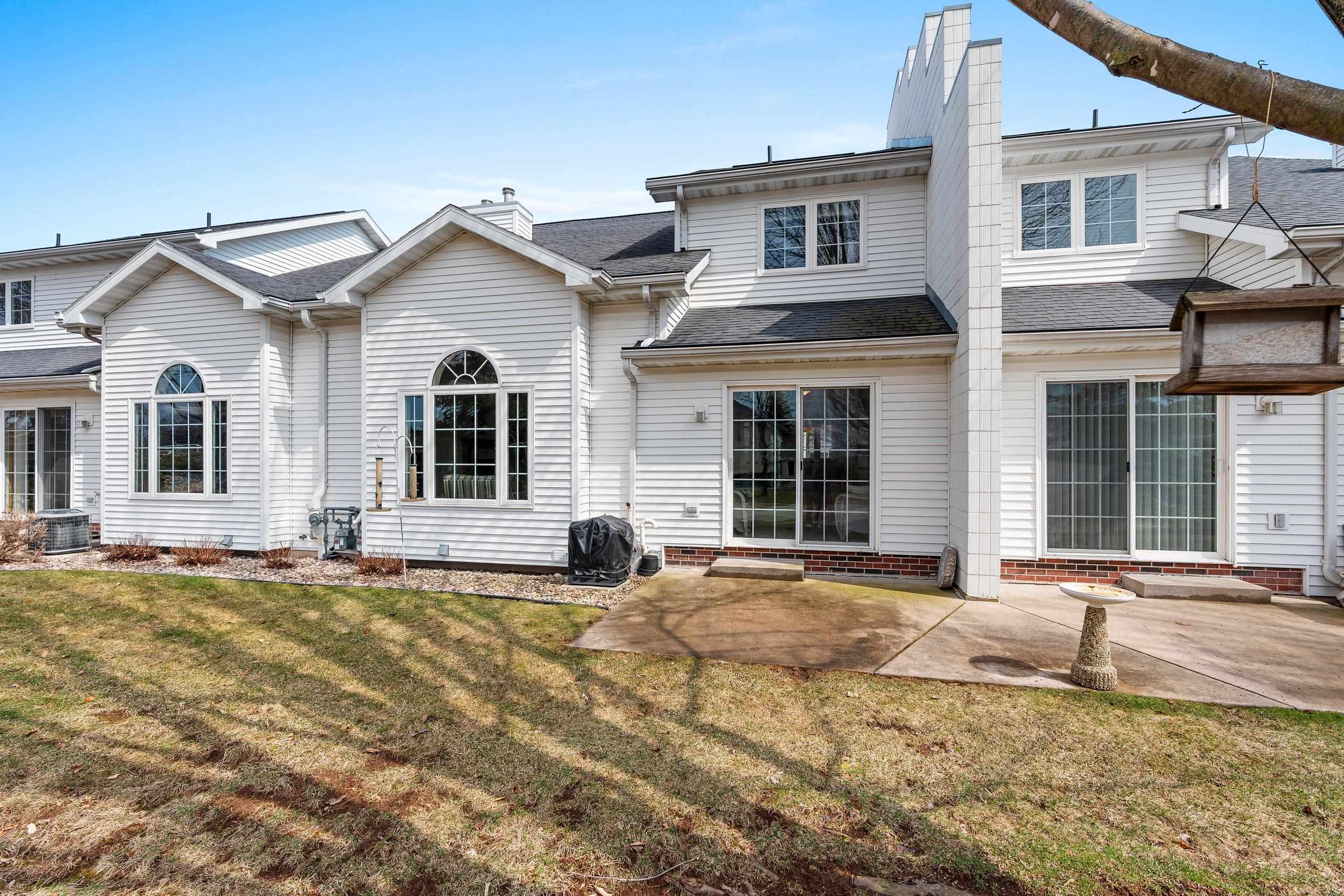 3213 North Mistwood Lane, Unit 13 Appleton, WI 54914 - Photo 7 of 48