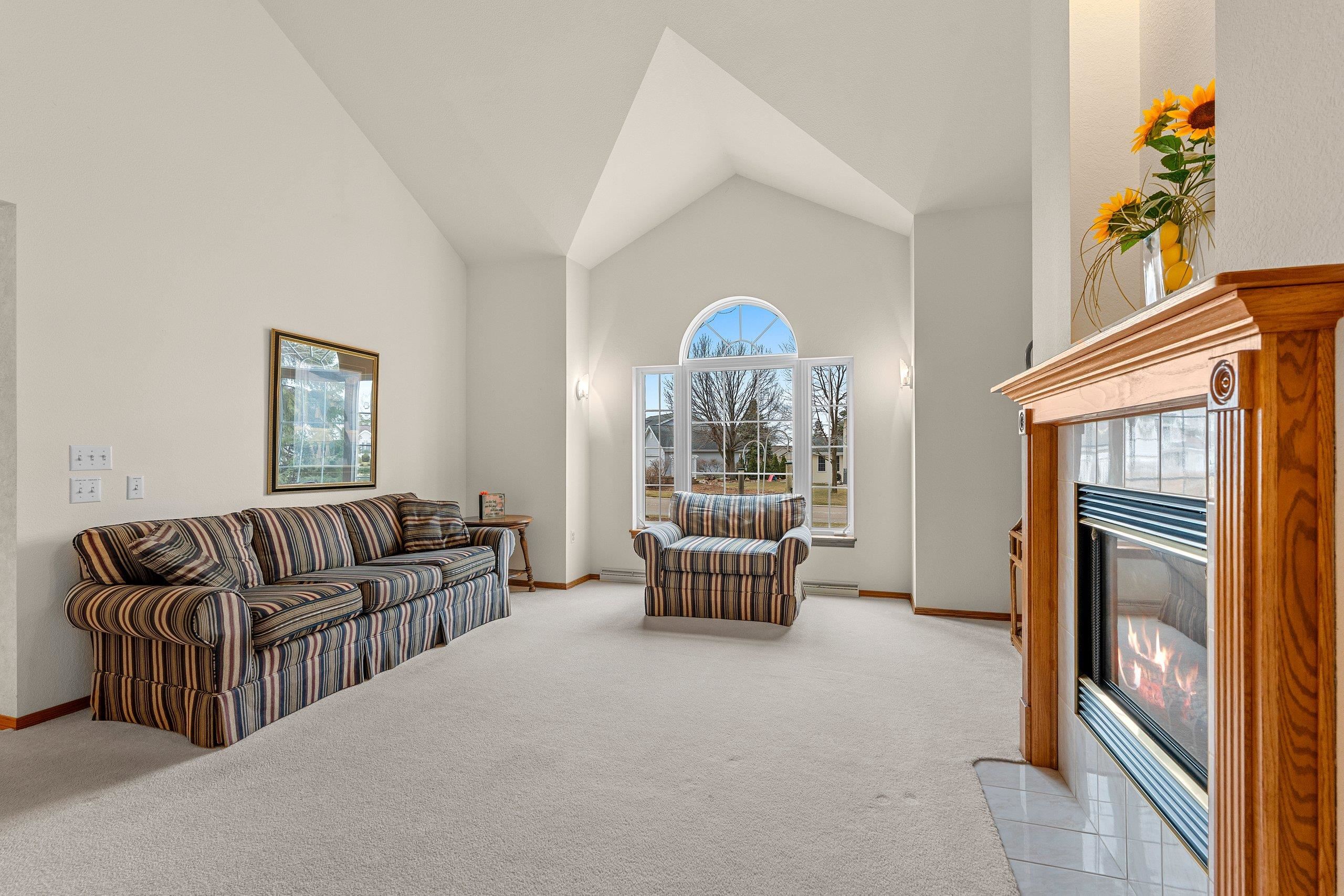 3213 North Mistwood Lane, Unit 13 Appleton, WI 54914 - Photo 9 of 48