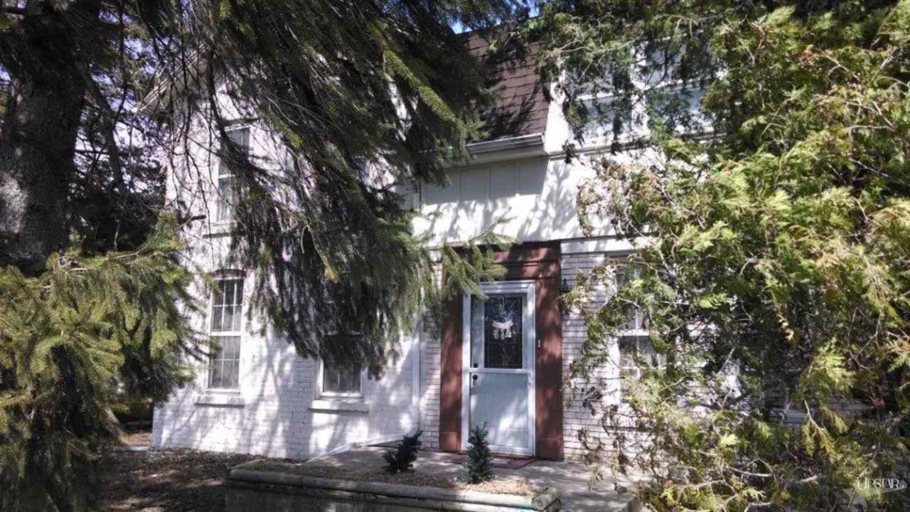 6222 Bass Road Fort Wayne, IN 46818 - Photo 1 of 26