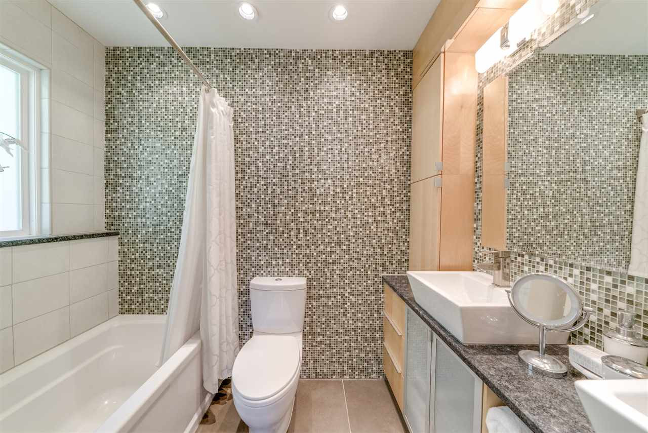 3313 Octavia Street Raleigh, NC 27606 - Photo 9 of 25 Master Bath/Spa