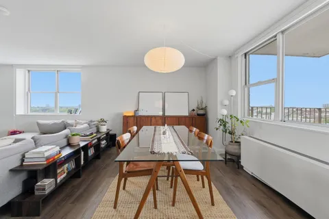 $325,000 | 6040 Boulevard East, Unit 10H, West New York, NJ 07093