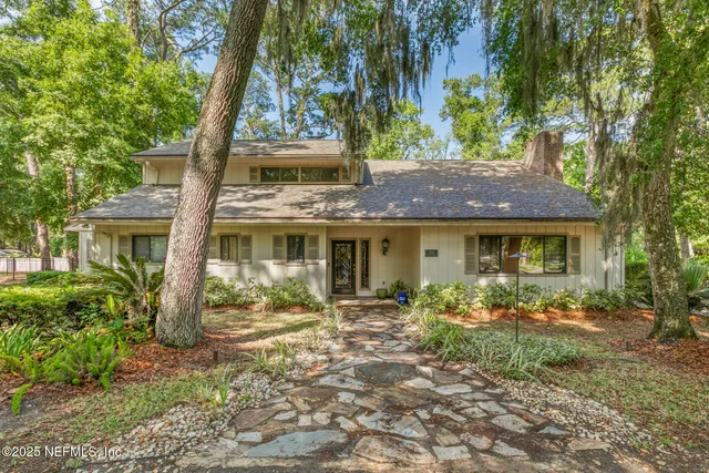 $659,900 | 12852 Longview Drive West, Jacksonville, FL 32223