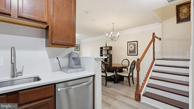 $420,000 | 15177 Lancashire Drive, Woodbridge, VA 22191