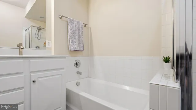 $420,000 | 15177 Lancashire Drive, Woodbridge, VA 22191