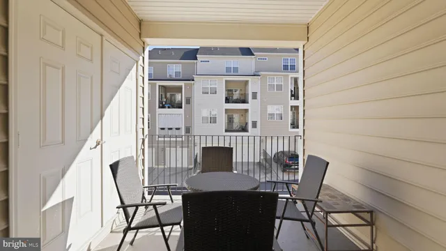 $420,000 | 15177 Lancashire Drive, Woodbridge, VA 22191