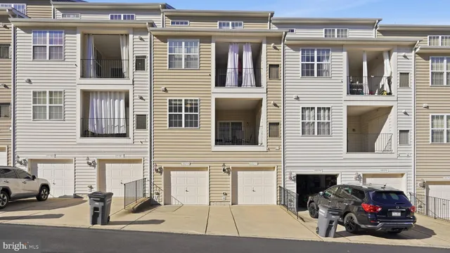 $420,000 | 15177 Lancashire Drive, Woodbridge, VA 22191