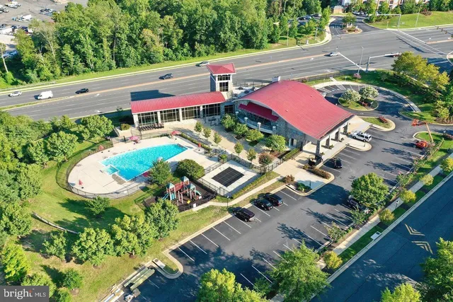 $420,000 | 15177 Lancashire Drive, Woodbridge, VA 22191