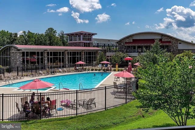 $420,000 | 15177 Lancashire Drive, Woodbridge, VA 22191