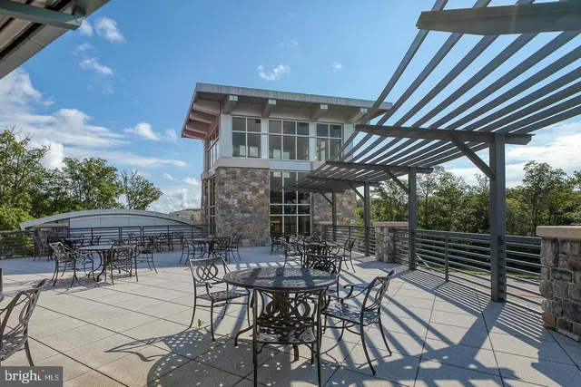 $420,000 | 15177 Lancashire Drive, Woodbridge, VA 22191