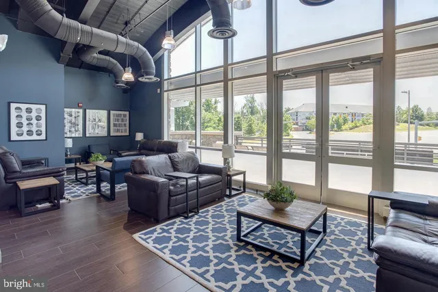 $420,000 | 15177 Lancashire Drive, Woodbridge, VA 22191