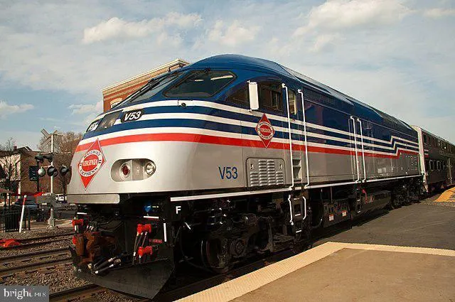 $420,000 | 15177 Lancashire Drive, Woodbridge, VA 22191