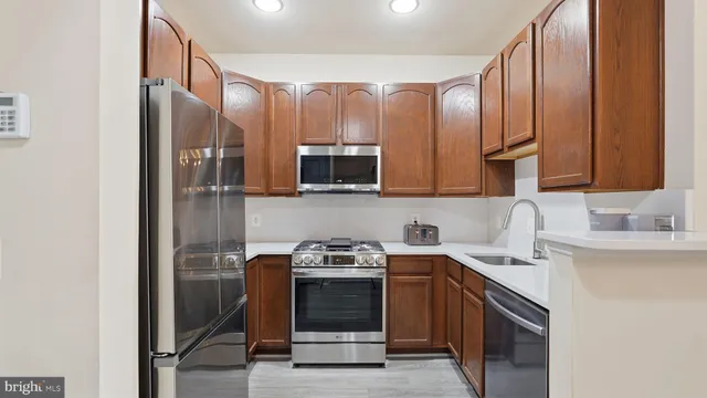 $420,000 | 15177 Lancashire Drive, Woodbridge, VA 22191