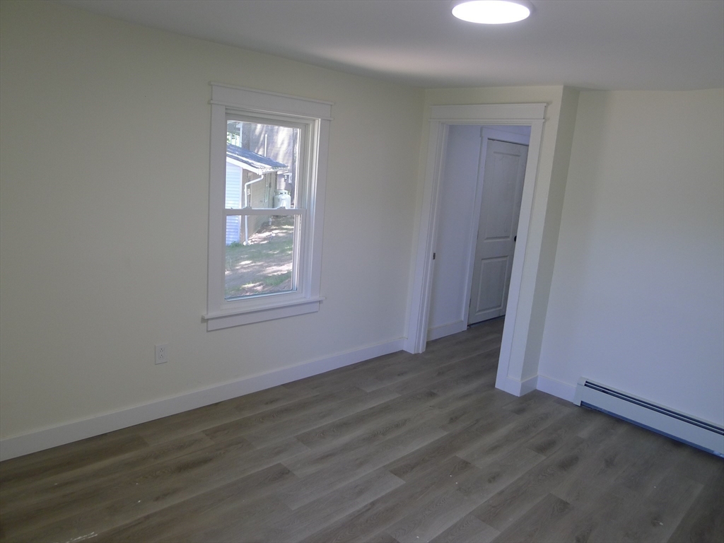 4 Cranberry Meadow Shore Road Charlton, MA 01507 - Photo 8 of 16