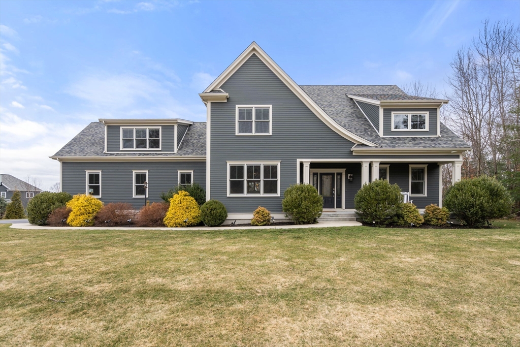 8 Yonker Place Walpole, MA 02081 - Photo 1 of 39