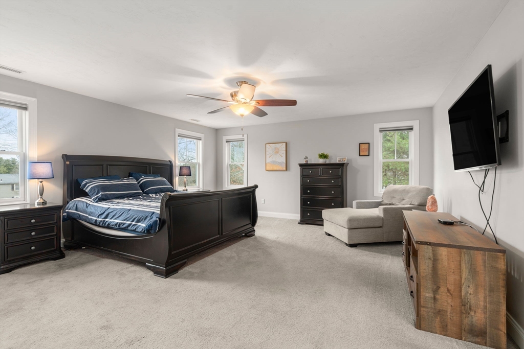 8 Yonker Place Walpole, MA 02081 - Photo 17 of 39