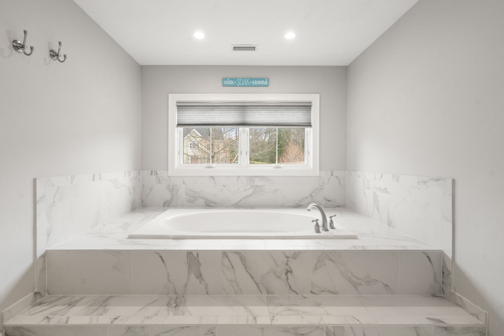 8 Yonker Place Walpole, MA 02081 - Photo 20 of 39