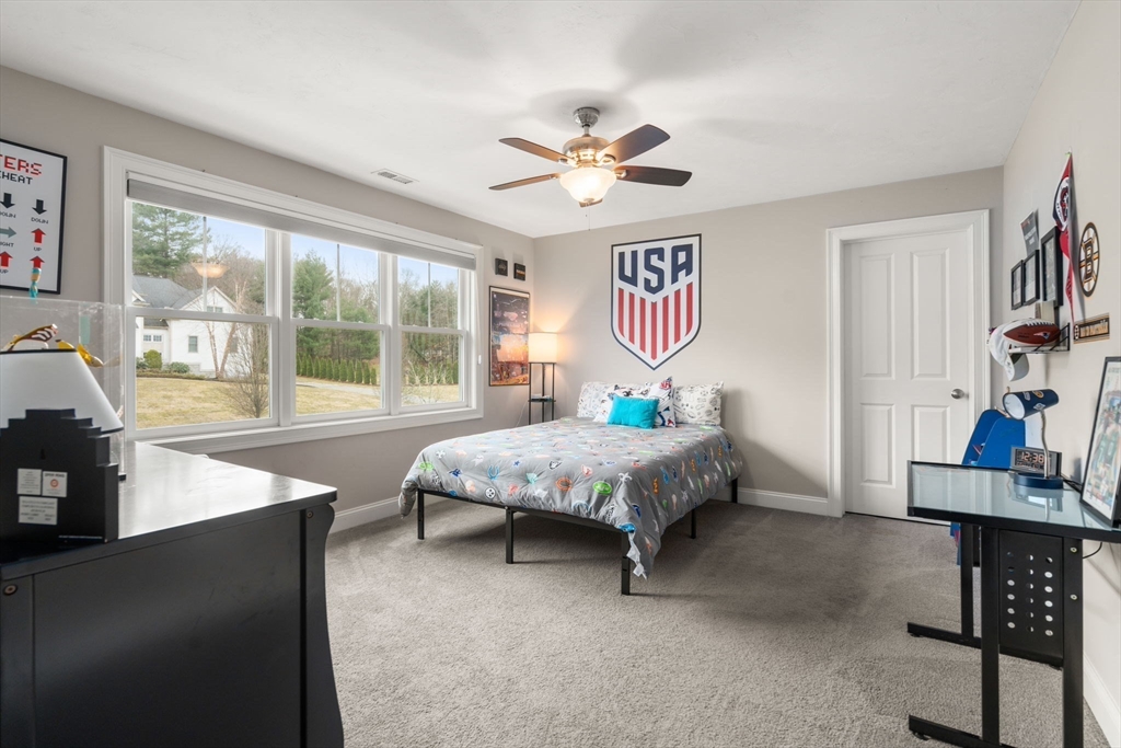 8 Yonker Place Walpole, MA 02081 - Photo 23 of 39