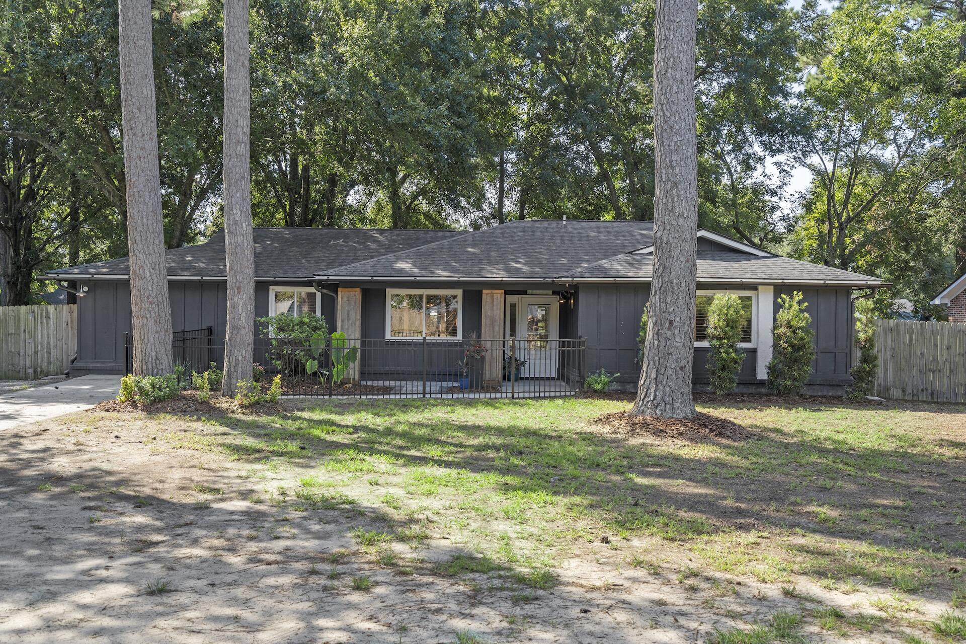 1317 Fort Johnson Road Charleston, SC 29412 - Photo 2 of 36 SDH04905