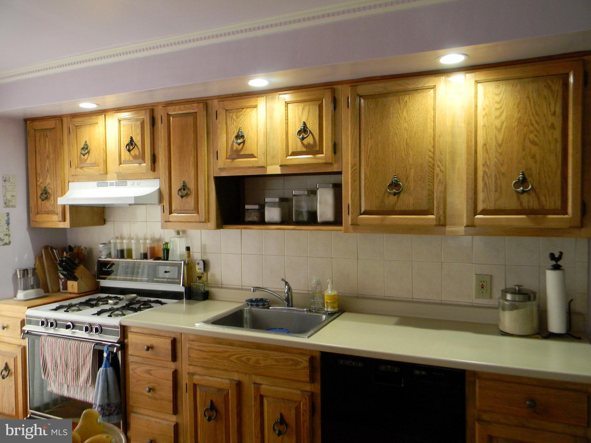 4003 Redden Road Drexel Hill, PA 19026 - Photo 13 of 24 Gallery Image 13