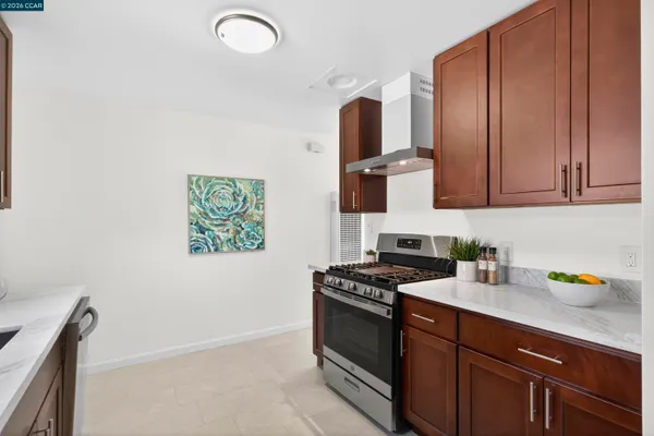 $439,900 | 335 South 26th Street, Richmond, CA 94804