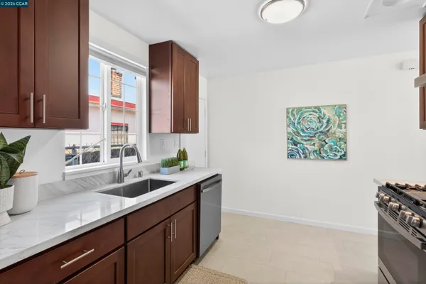 $439,900 | 335 South 26th Street, Richmond, CA 94804