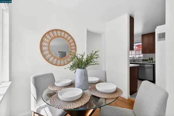 $439,900 | 335 South 26th Street, Richmond, CA 94804