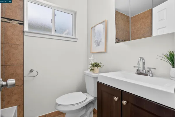 $439,900 | 335 South 26th Street, Richmond, CA 94804