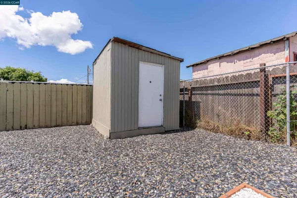 $439,900 | 335 South 26th Street, Richmond, CA 94804