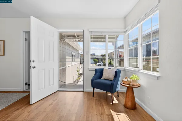 $439,900 | 335 South 26th Street, Richmond, CA 94804